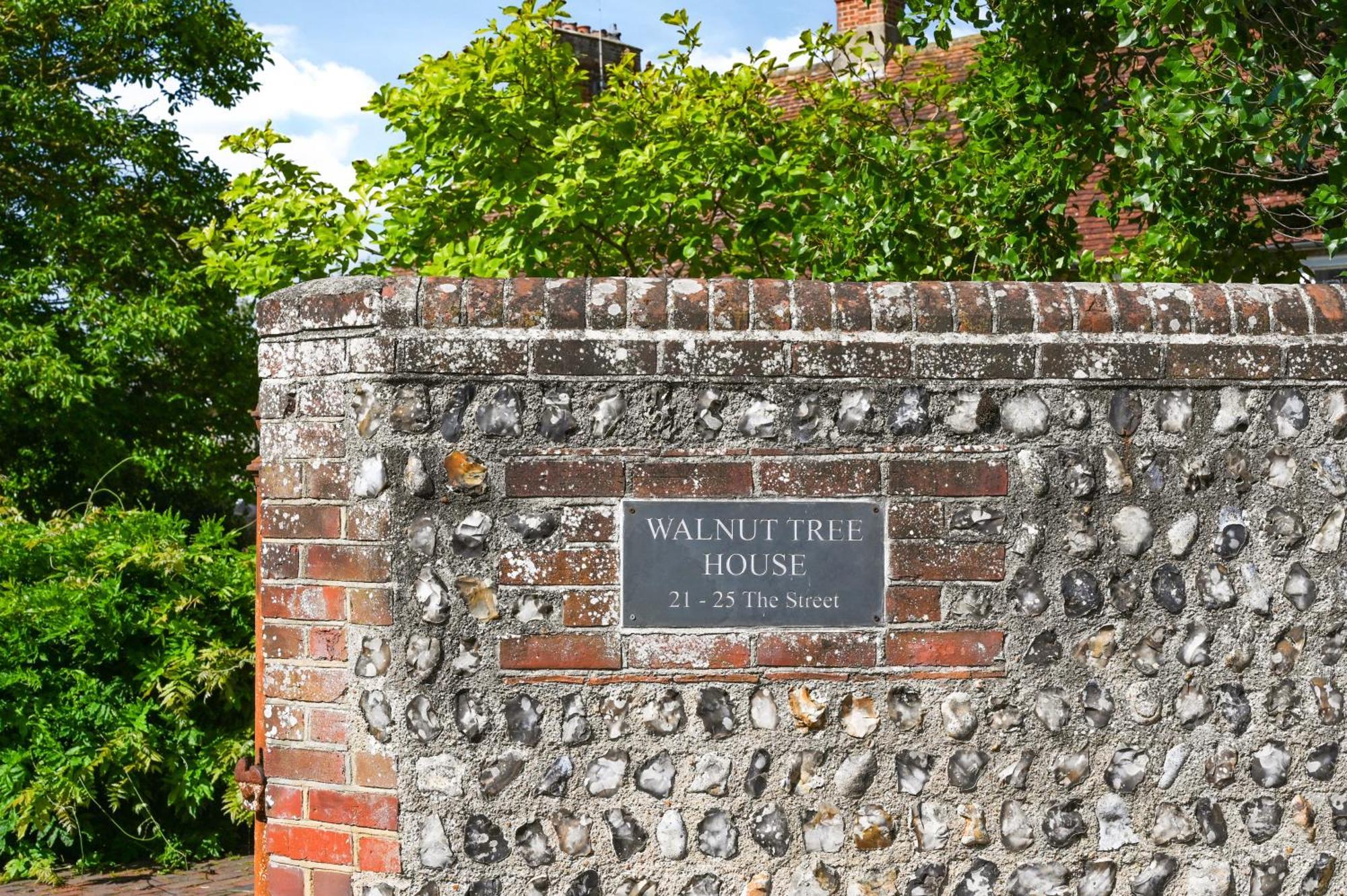 Walnut Tree House Villa รัสติงตัน ภายนอก รูปภาพ